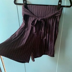 Super cute striped dress shorts